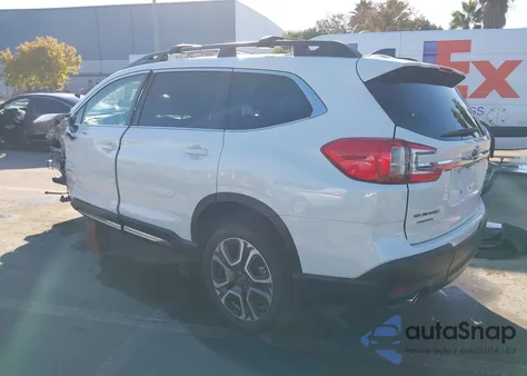 2023 Subaru Ascent Limited 8-Passenger z USA, uszkodzony, nr VIN 4S4WMAND4P3456281